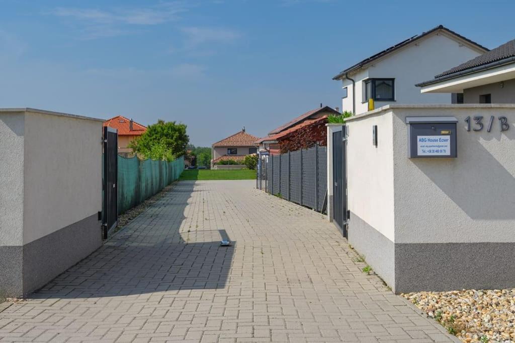 Abg House Ecser Eksteriør billede